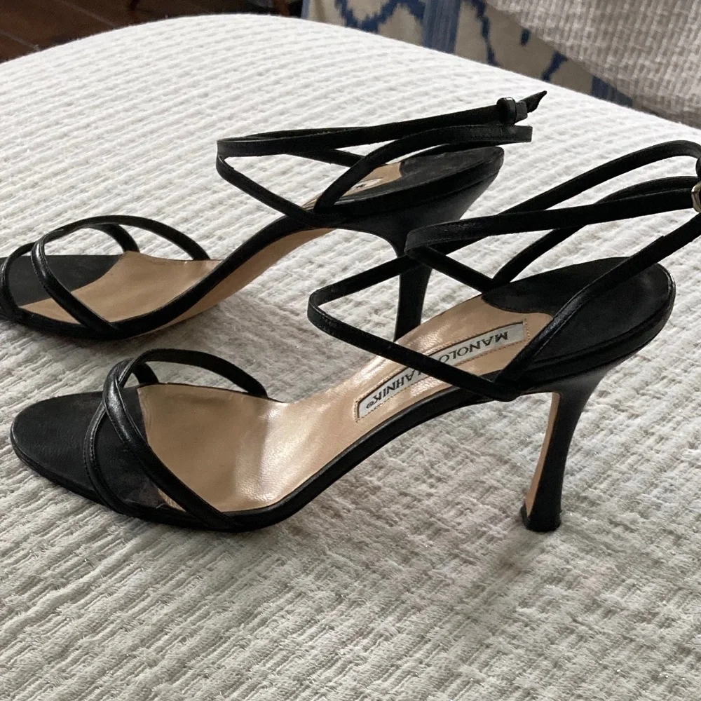 Manolo Blahnik Strappy Heal - Picture 6 of 6